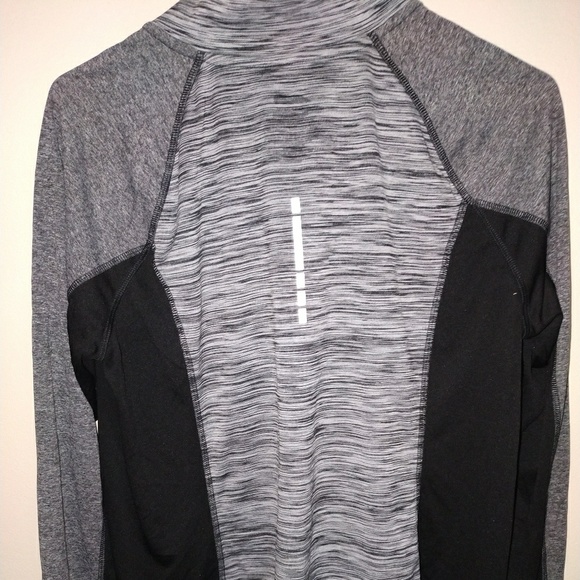 Avia running jacket! - Picture 5 of 7